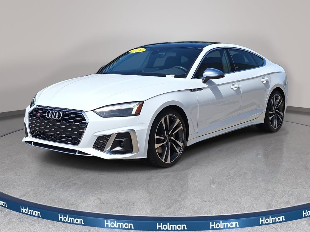 Used 2024 White Audi  image 1