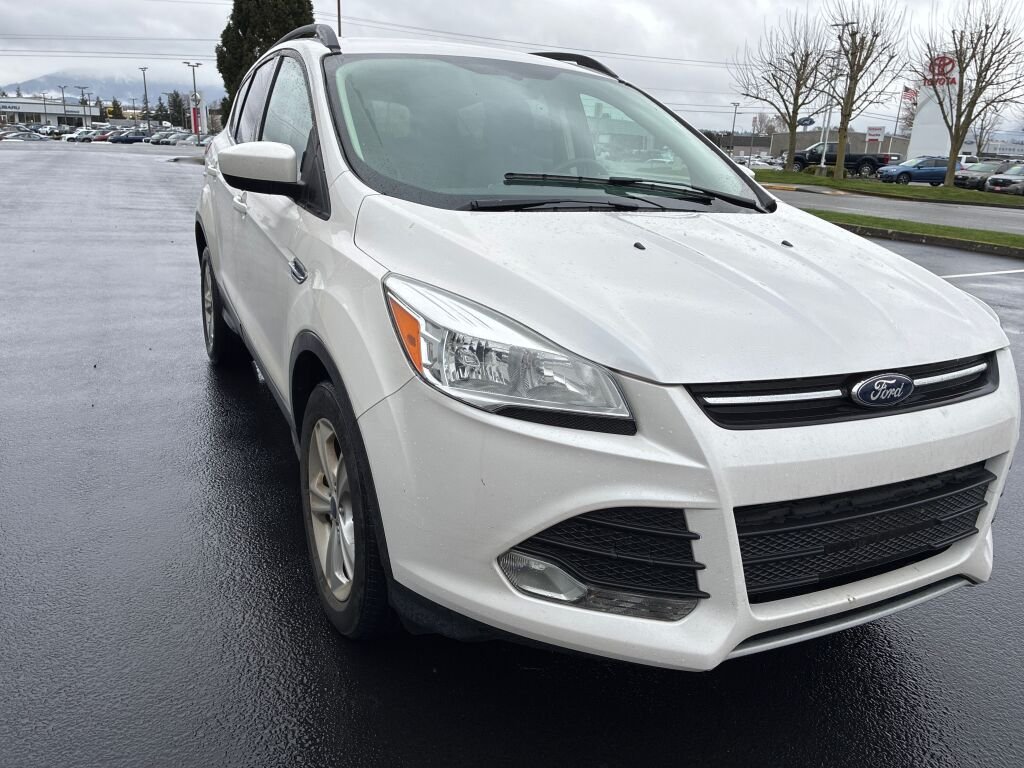 Used 2014 Ford Escape SE with VIN 1FMCU9GX1EUE27773 for sale in Burlington, WA