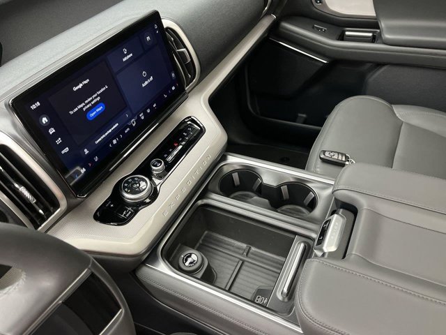 Used 2026 Agate Black Metallic Ford Active image 24