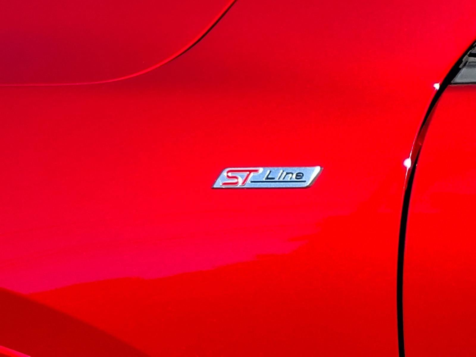 Used 2024 Rapid Red Metallic Tinted Clearcoat Ford ST-Line image 24