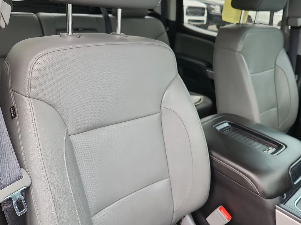 Used 2018 Silver Chevrolet LTZ image 17