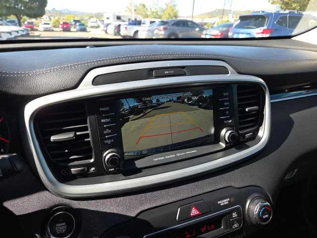Used 2019 Silver Kia SX image 39