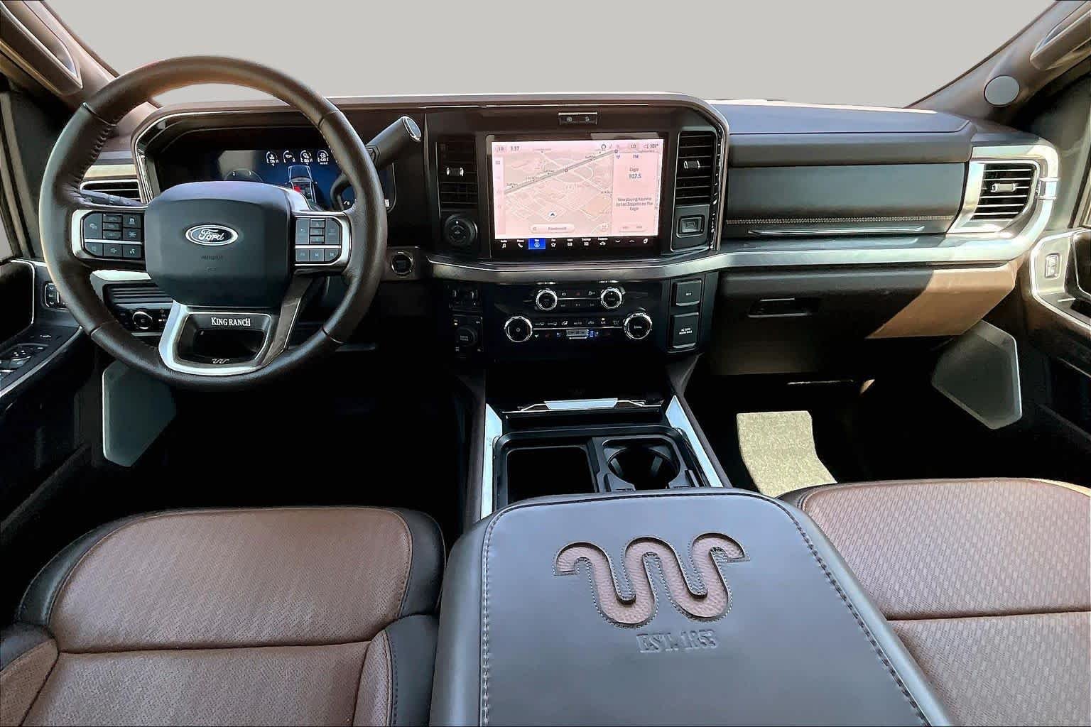 Used 2025 Star White Metallic Tri-Coat/Darkened Bronze Ford King Ranch image 16