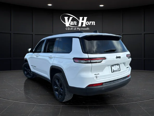 Used 2024 Bright White Clearcoat Jeep Limited image 5