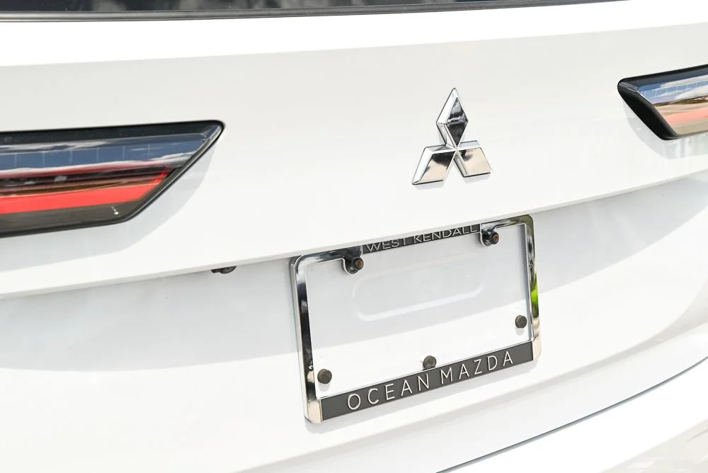 Used 2025  Mitsubishi ES image 27