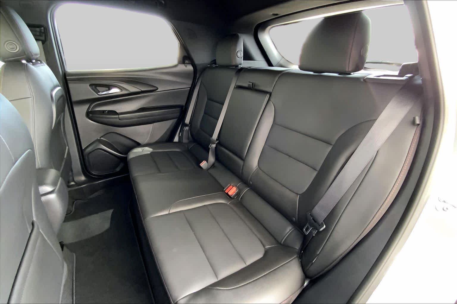 Used 2025 Sterling Gray Metallic Chevrolet RS image 21
