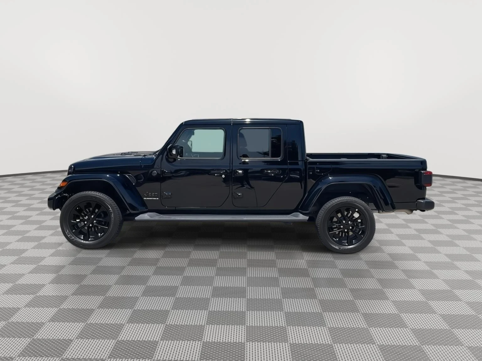 Used 2023 Black Clearcoat Jeep High Altitude image 13