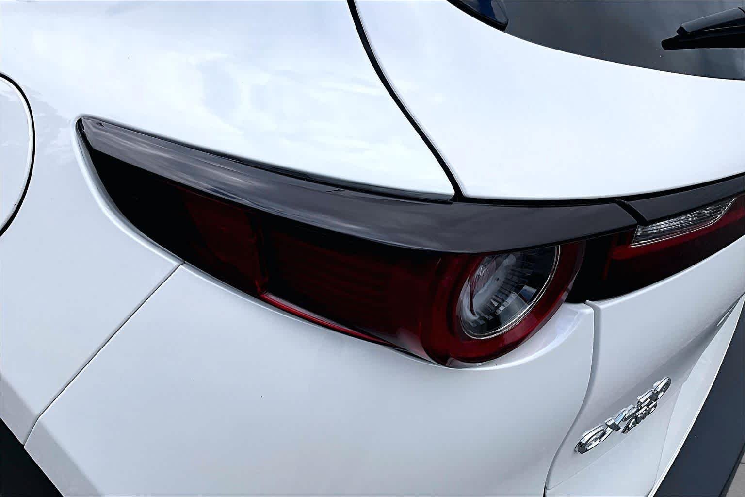 Used 2025 Snowflake White Pearl Mica Mazda 2.5 S Preferred Package image 29