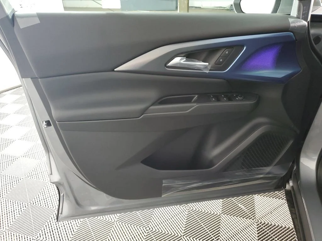 New 2026 Sterling Gray Metallic Chevrolet LT image 26