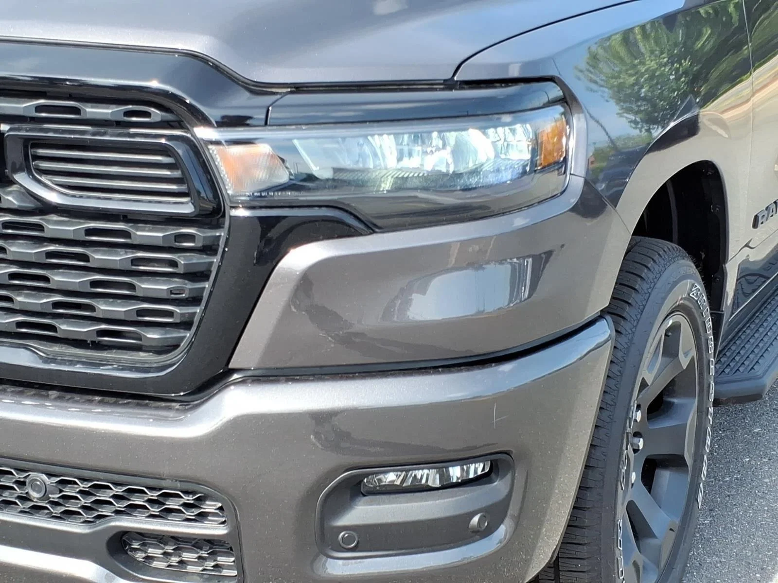 New 2026 Granite Crystal Metallic Clear-Coat Exterior Paint RAM Express image 15