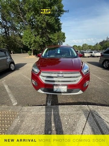 2019 Ford Escape SE's photo