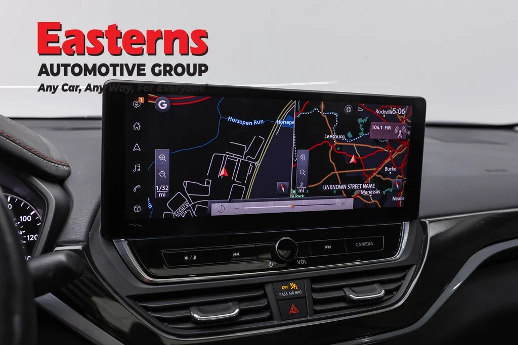 Used 2023 Gray Nissan 2.5 SR image 19