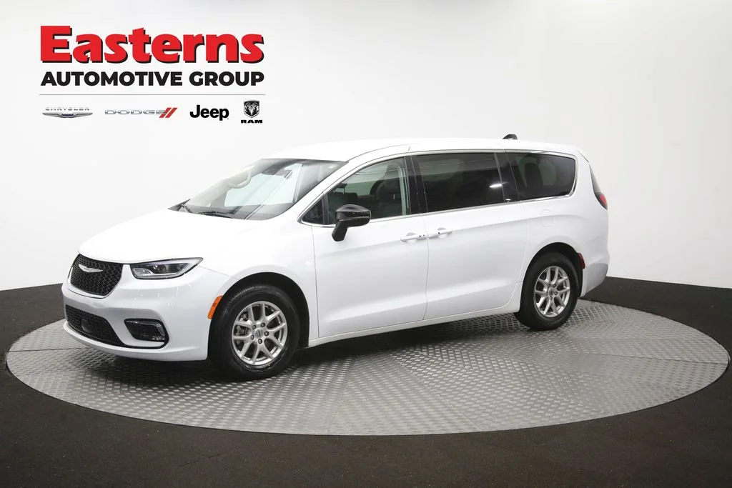 Certified Used 2024 White Chrysler Touring L image 57
