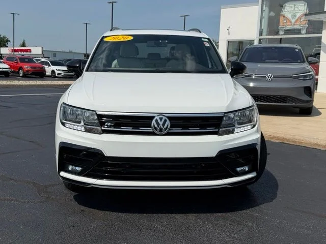 Used 2020 White Volkswagen 2.0T SE R-Line Black image 2