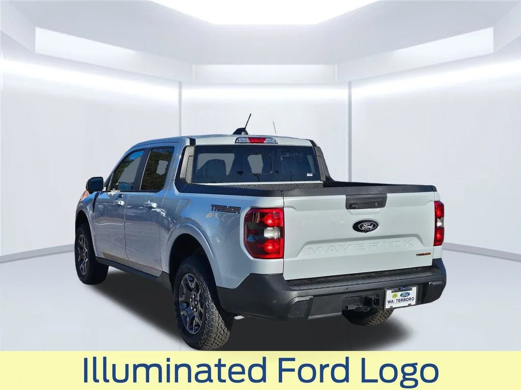 New 2026 Space White Metallic Ford Tremor® image 20