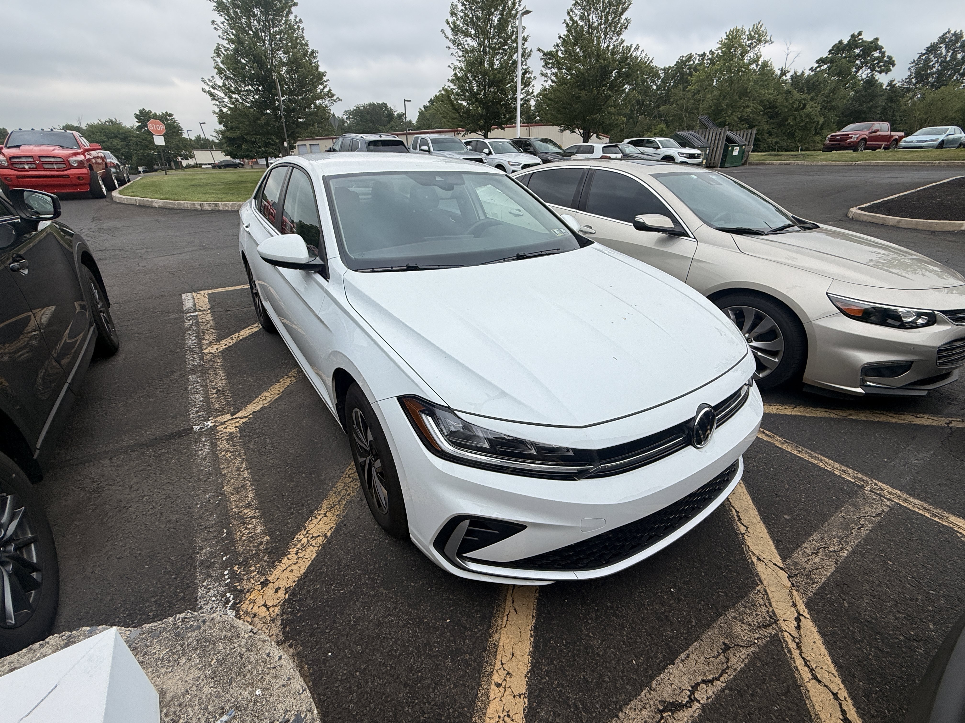 Certified Used 2026  Volkswagen S image 4