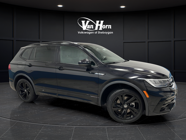 2024 Volkswagen Tiguan 2.0T SE R-Line Black