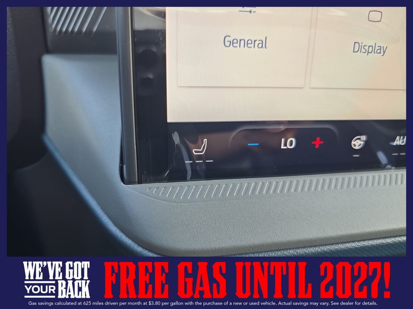 New 2025 Azure Gray Metallic Tri-Coat Ford XLT image 23