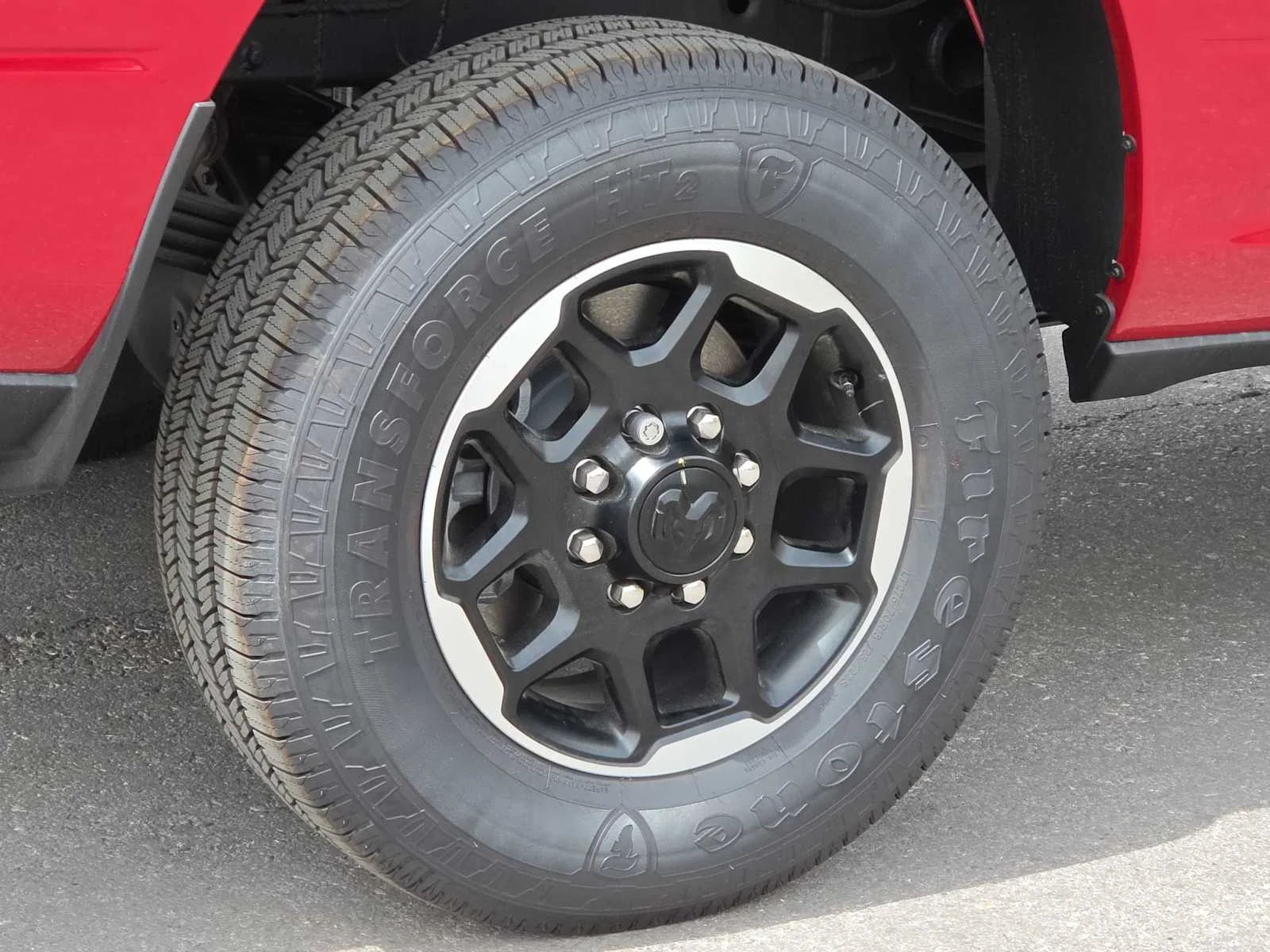 2026 RAM 3500 Laramie - Photo 12