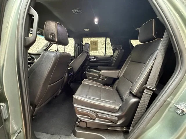 Used 2024 Green Chevrolet Premier image 12