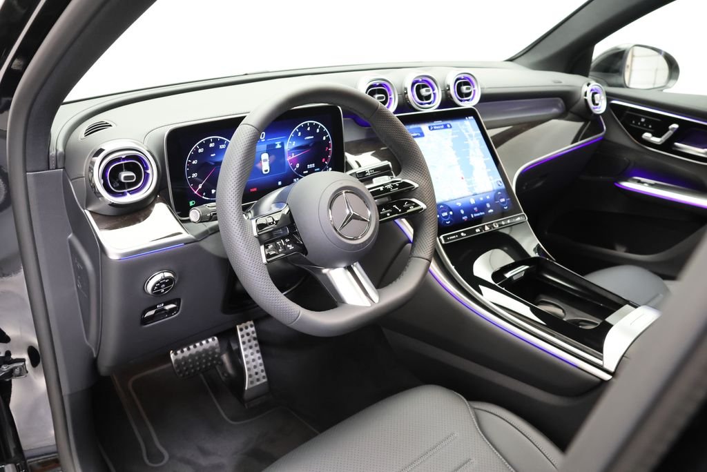 New 2027 Black Mercedes-Benz GLC 300 Coupe image 35