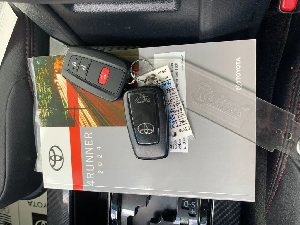 Used 2024  Toyota TRD Pro image 9