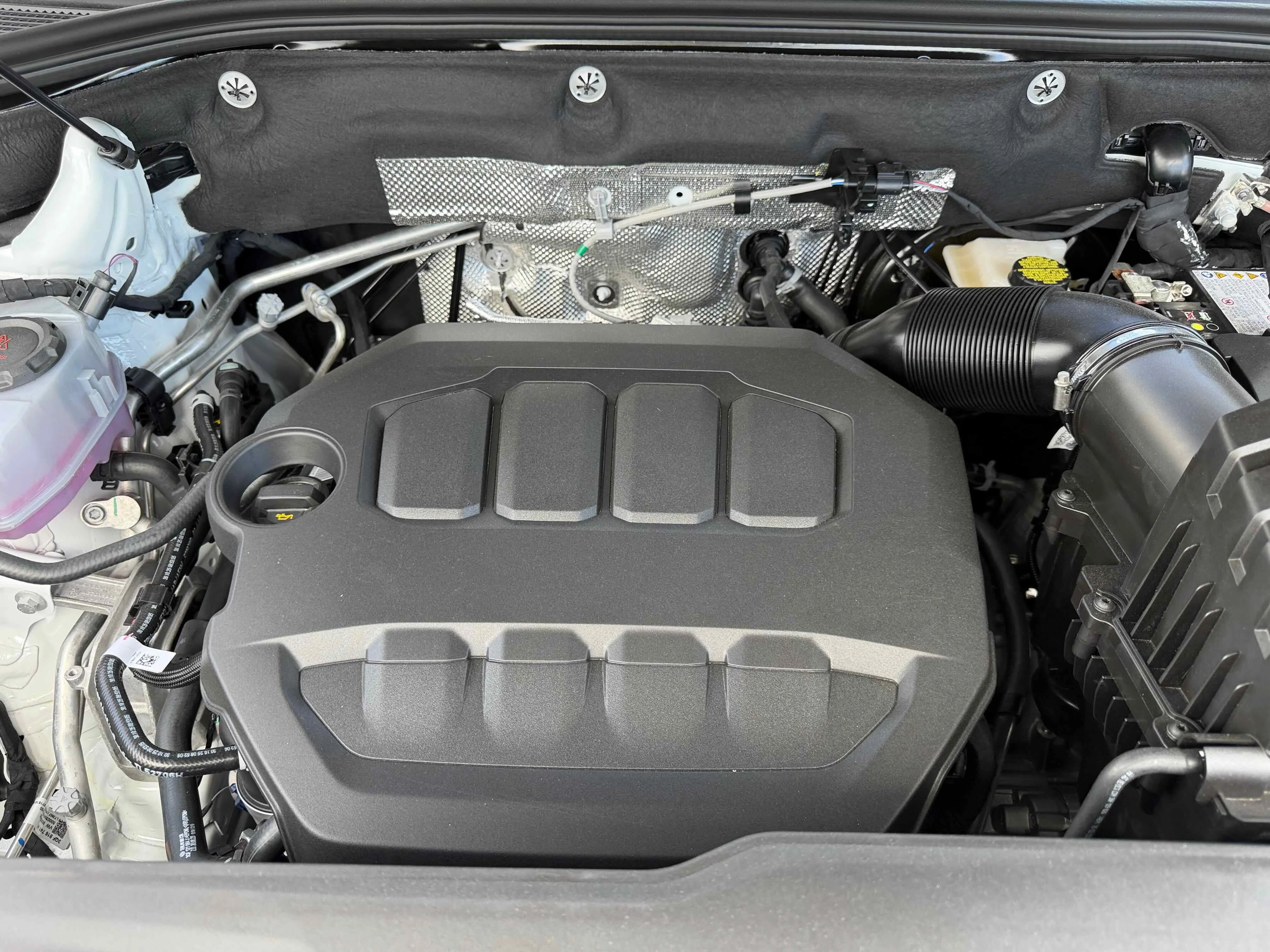 New 2026 Opal White Volkswagen 2.0T Peak Edition image 33