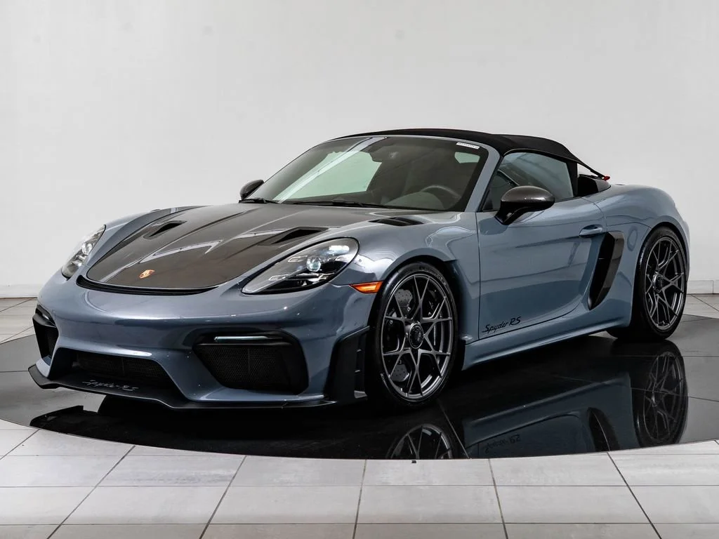 2024 Porsche 718 Spyder RS's photo