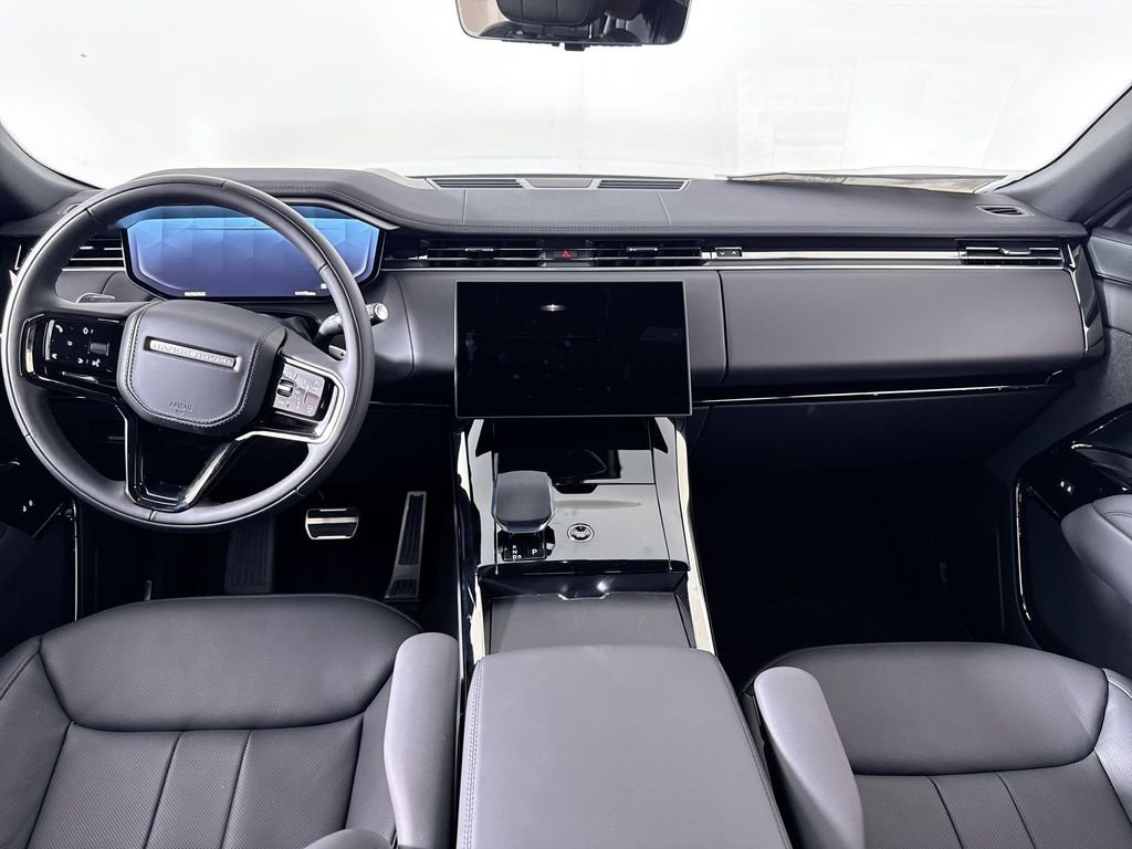New 2026 Borasco Grey Land Rover Dynamic SE image 19