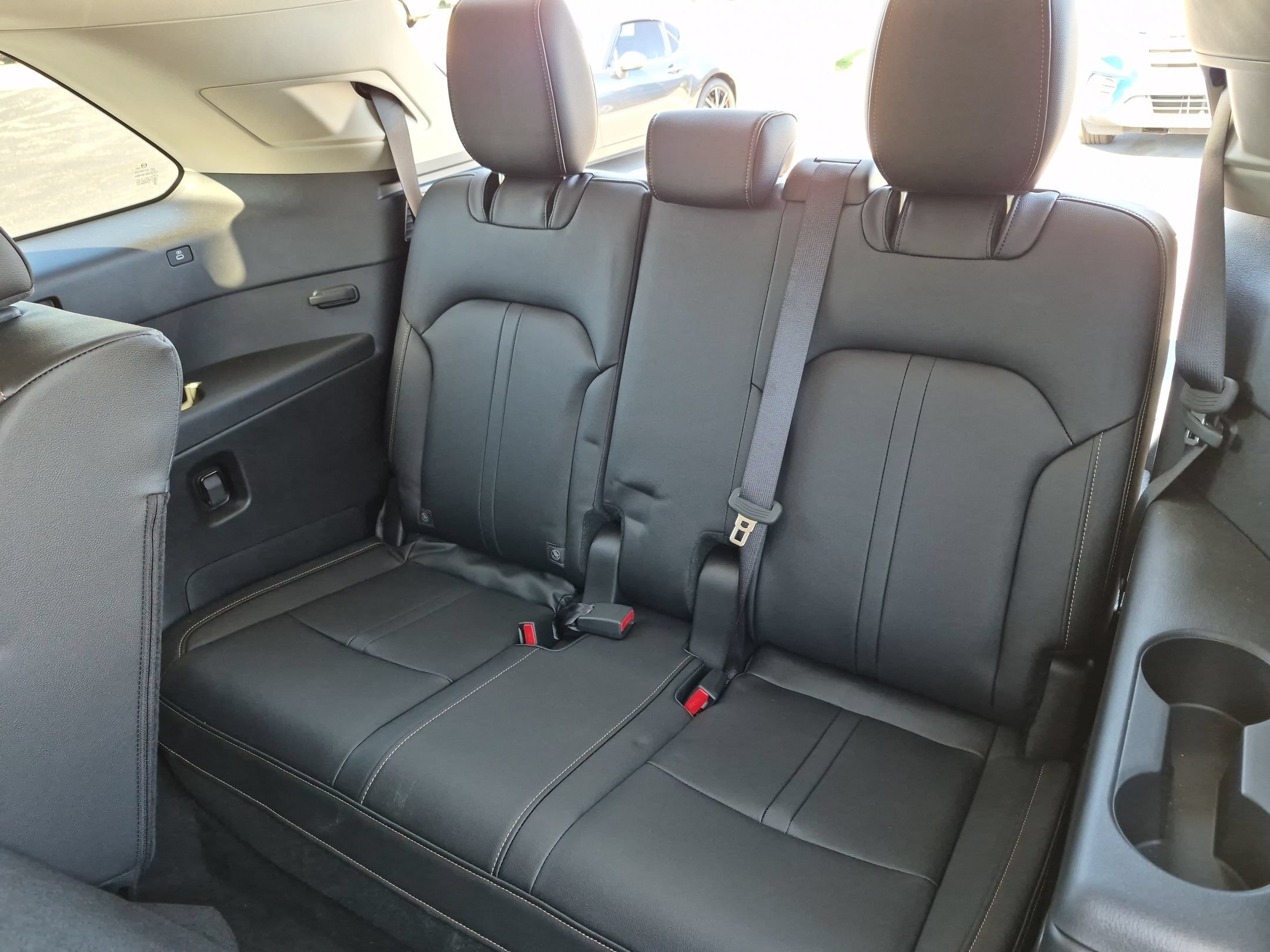 Used 2025 Rhodium White Premium Mazda Preferred Package image 31