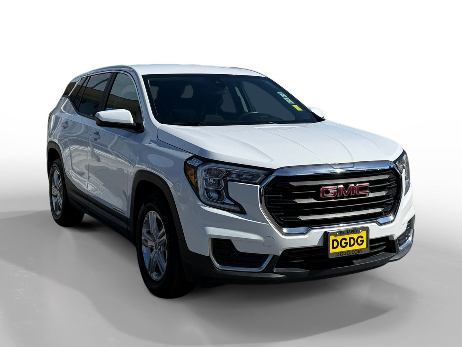 Used 2024 Summit White GMC SLE image 7