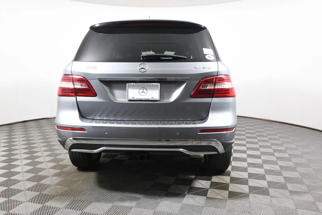 Used 2013 Gray Mercedes-Benz ML 350 image 6