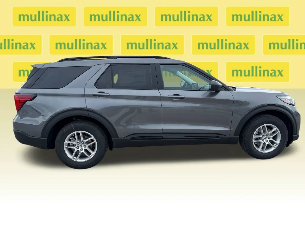 New 2026 Gray Ford Active image 16