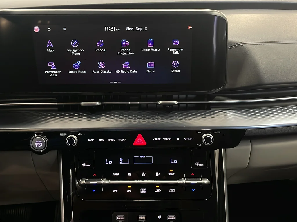Certified Used 2022 Gray Kia SX Prestige image 32