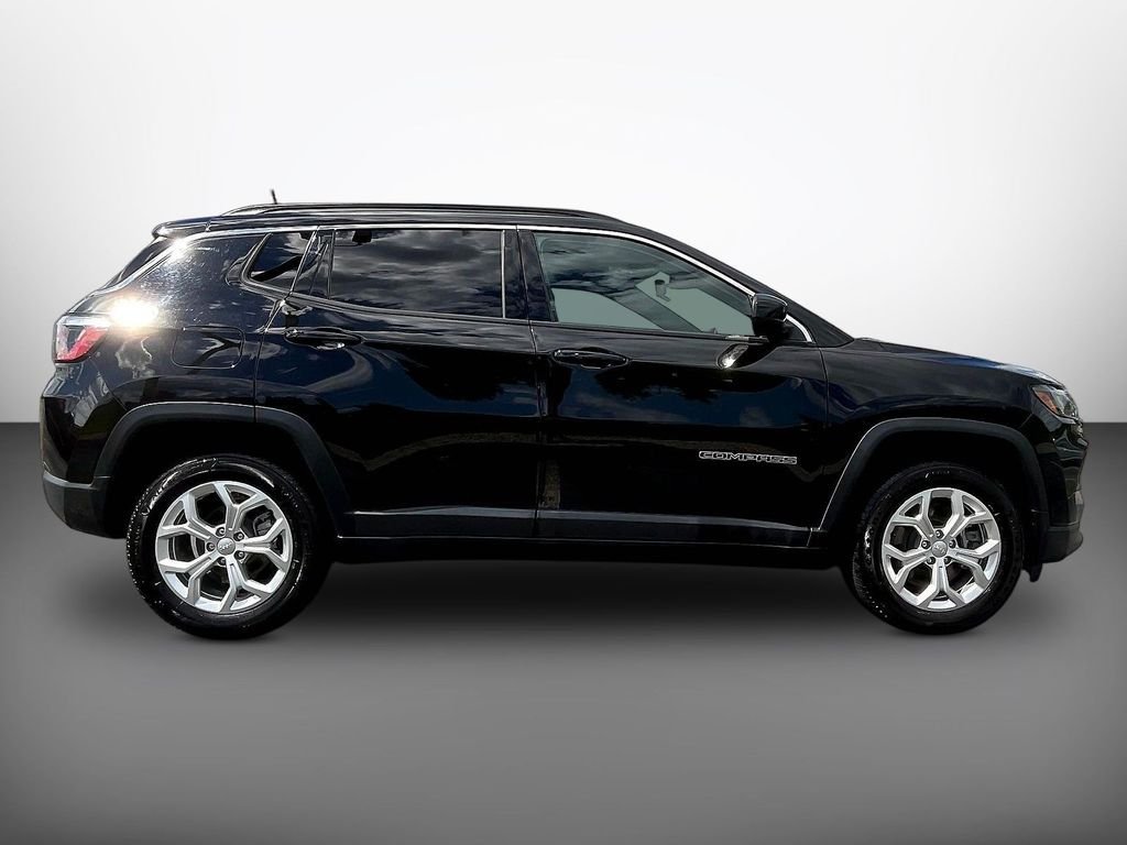 Used 2024 Black Jeep Latitude image 8