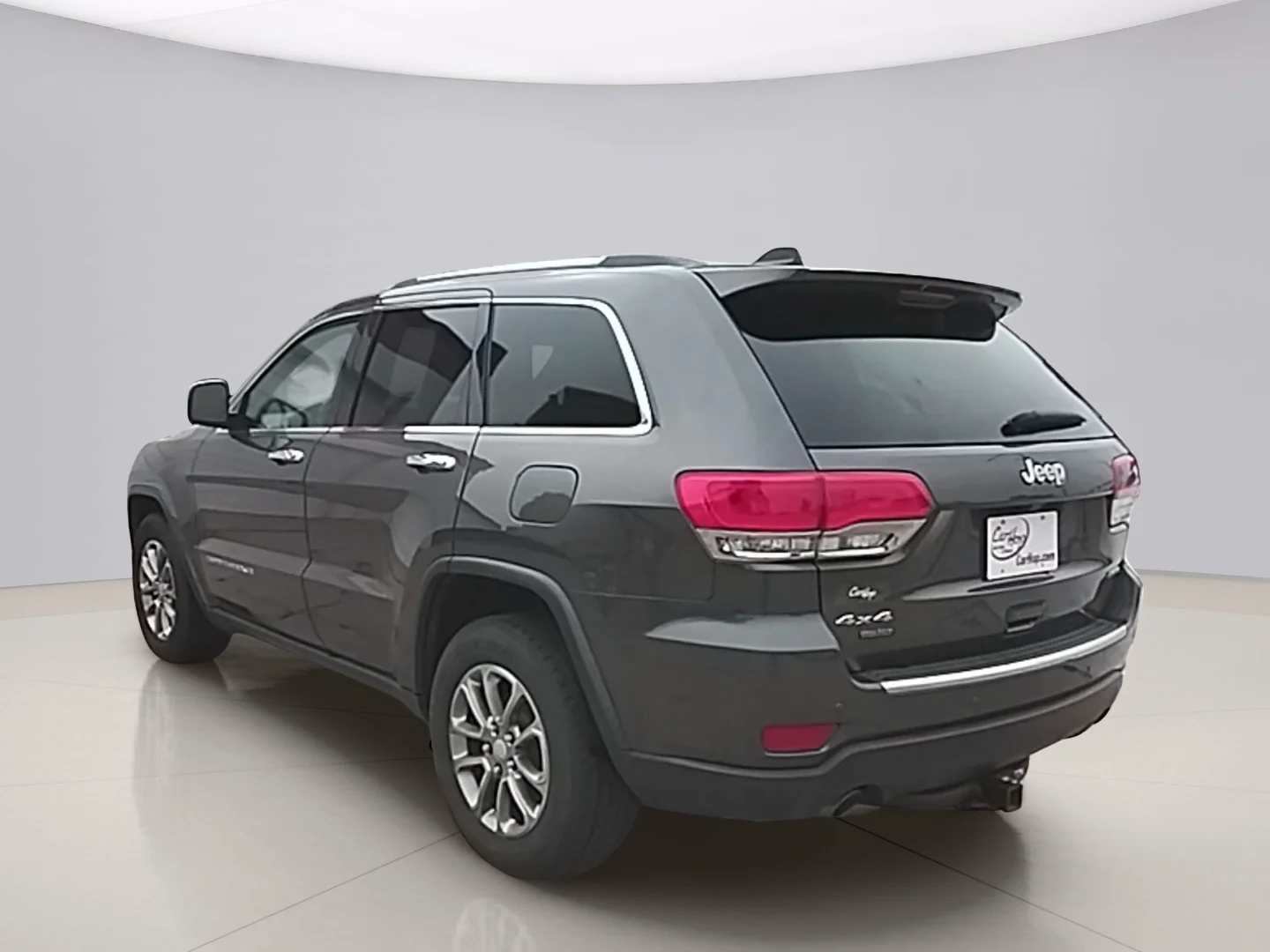 Used 2014 Gray Jeep LIMITED image 3