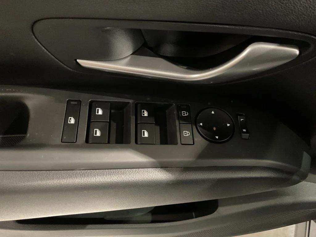 New 2026 Gray Hyundai Blue SE image 12