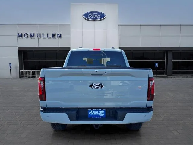 New 2026 Avalanche Ford XLT image 6