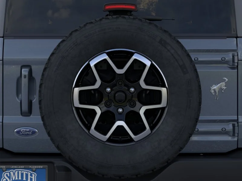New 2025 Azure Gray Metallic Tri-Coat Ford Outer Banks® image 50