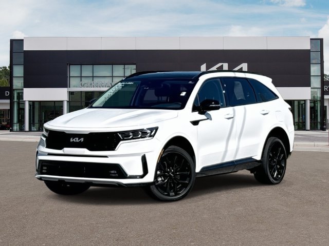 Used 2023 White Kia SX image 1