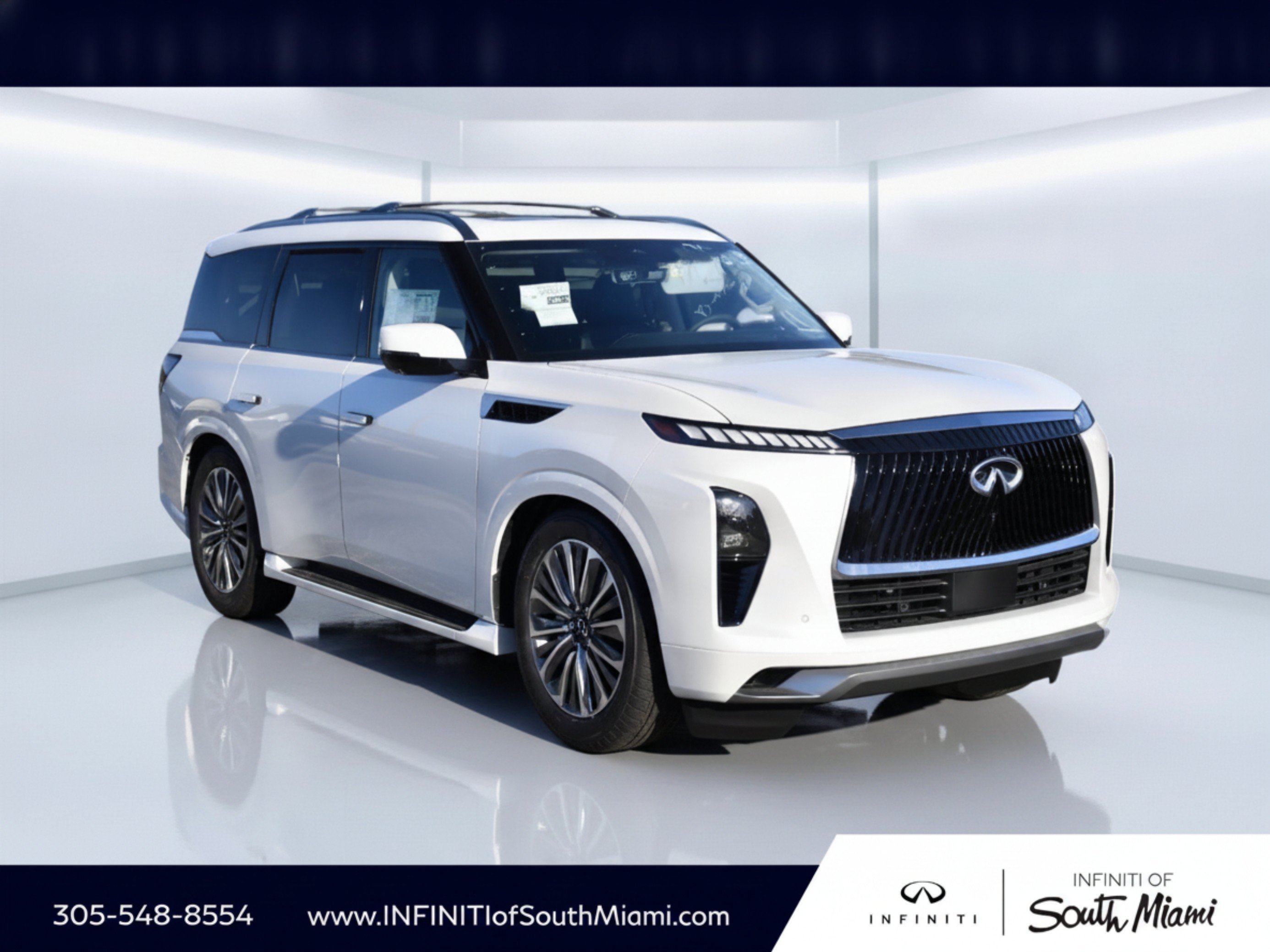 New 2027 RADIANT WHITE INFINITI Luxe 2WD image 3
