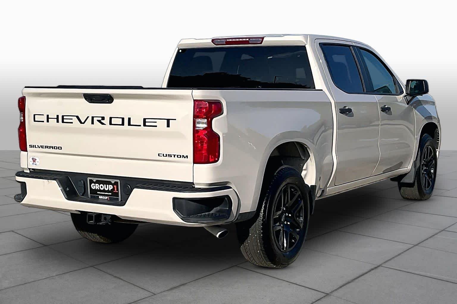 2026 Chevrolet Silverado 1500 Custom - Photo 13