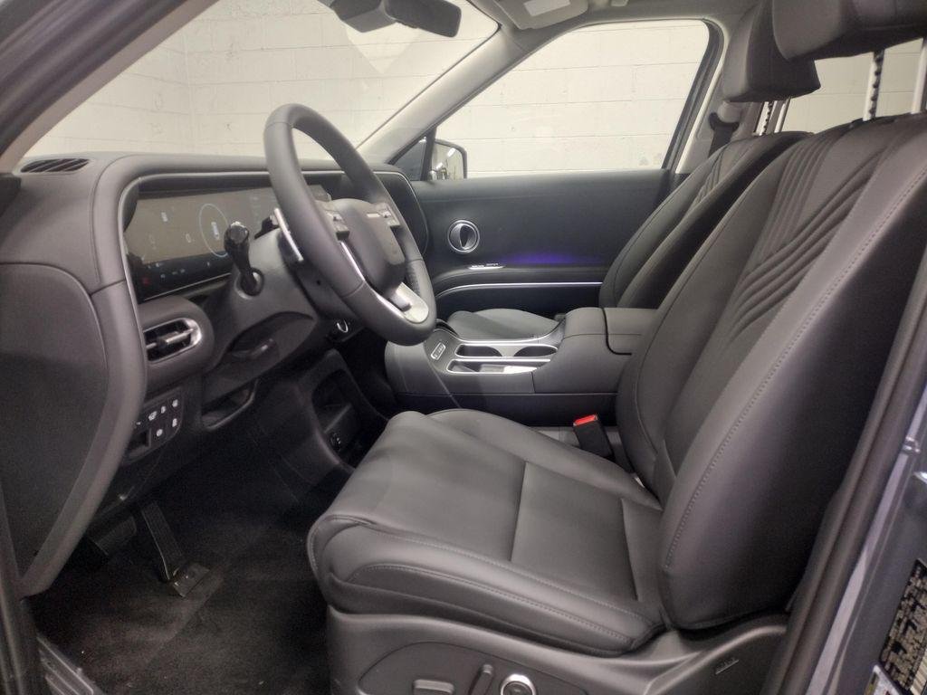 New 2026 Gray Pearl Hyundai SEL Premium image 28