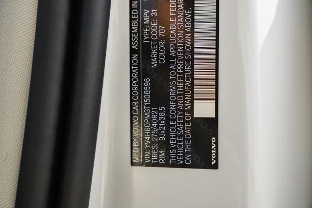 New 2026 Crystal White Volvo T8 Ultra image 43