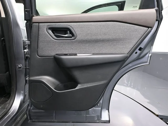 Used 2023 Gray Nissan S image 35