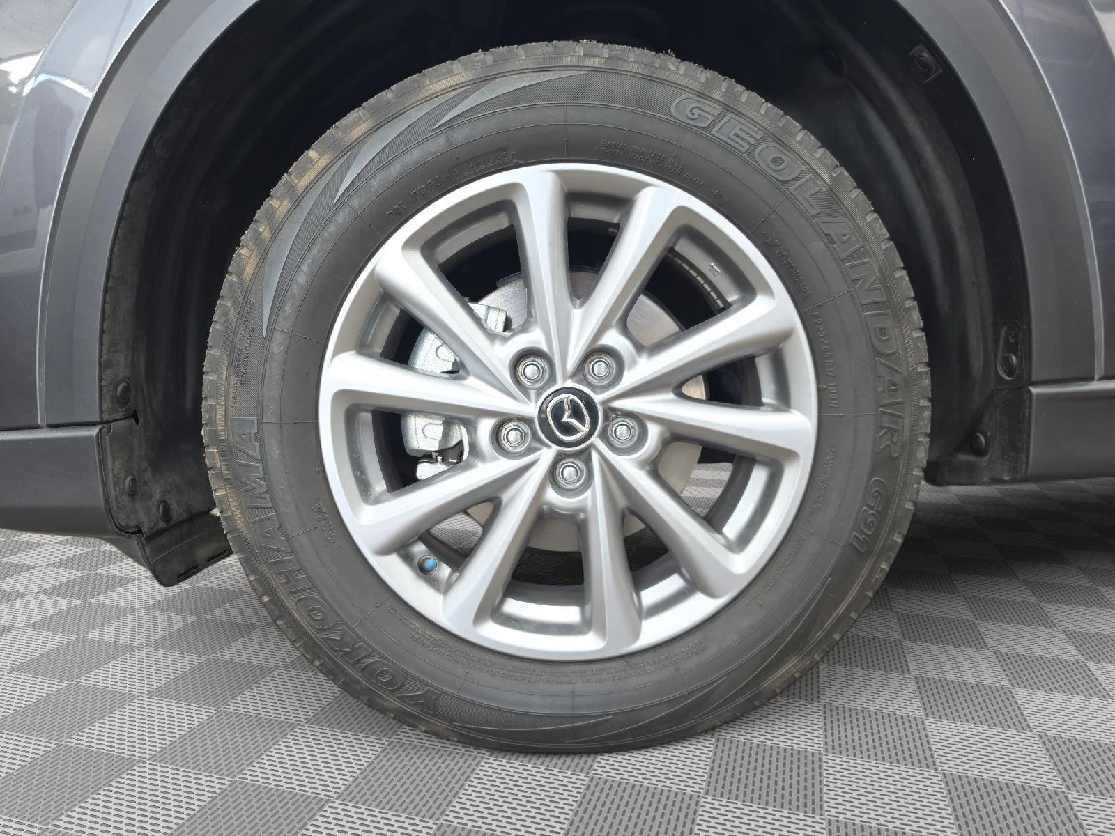 Used 2023 Machine Gray Metallic Mazda 2.5 S Preferred Package image 9