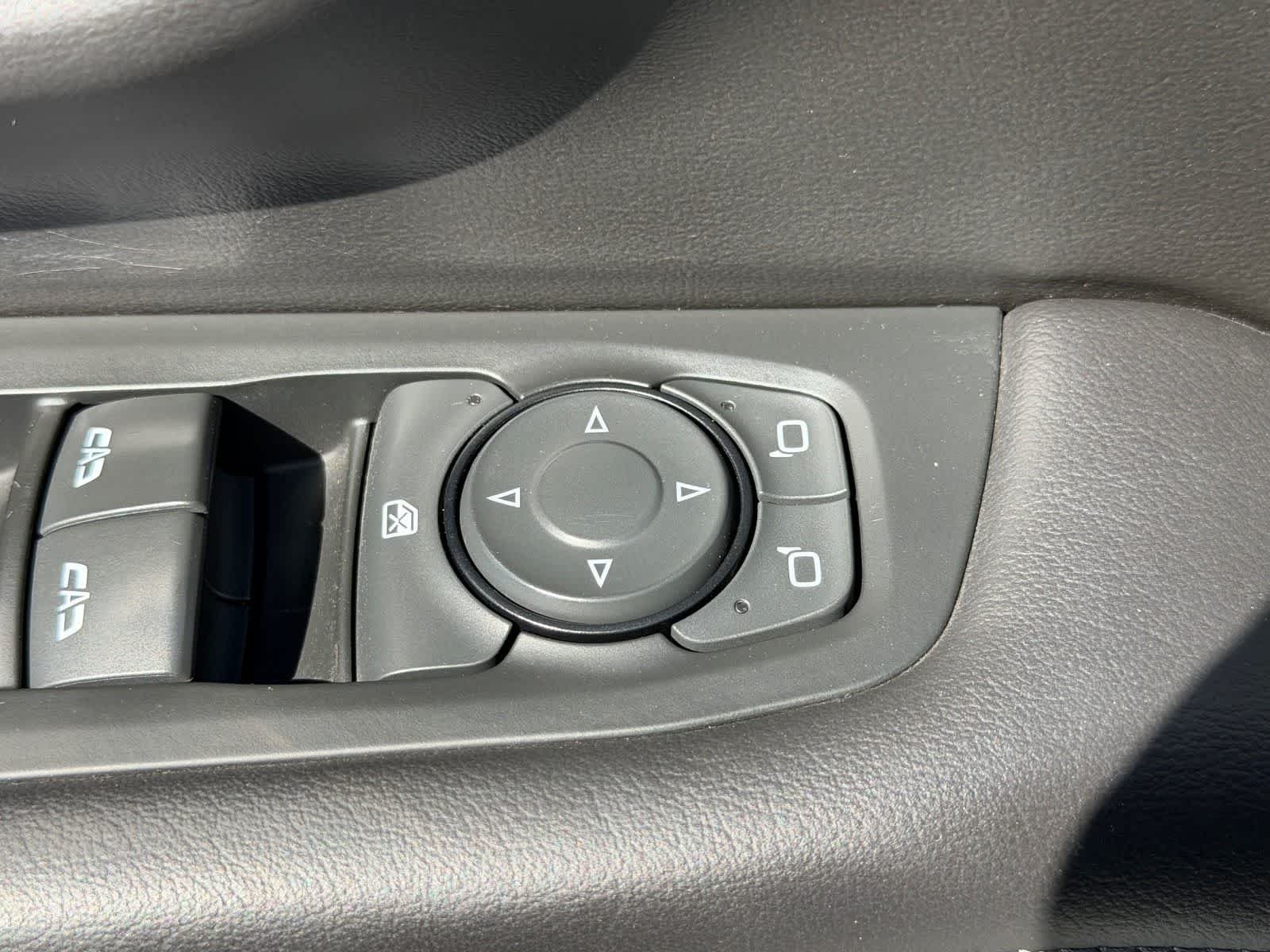 Used 2021 Summit White Chevrolet LT image 15