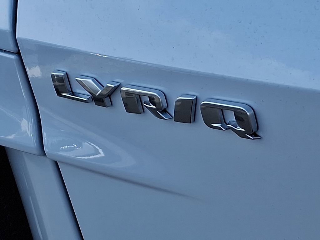 2026 Cadillac LYRIQ V Premium - Photo 11