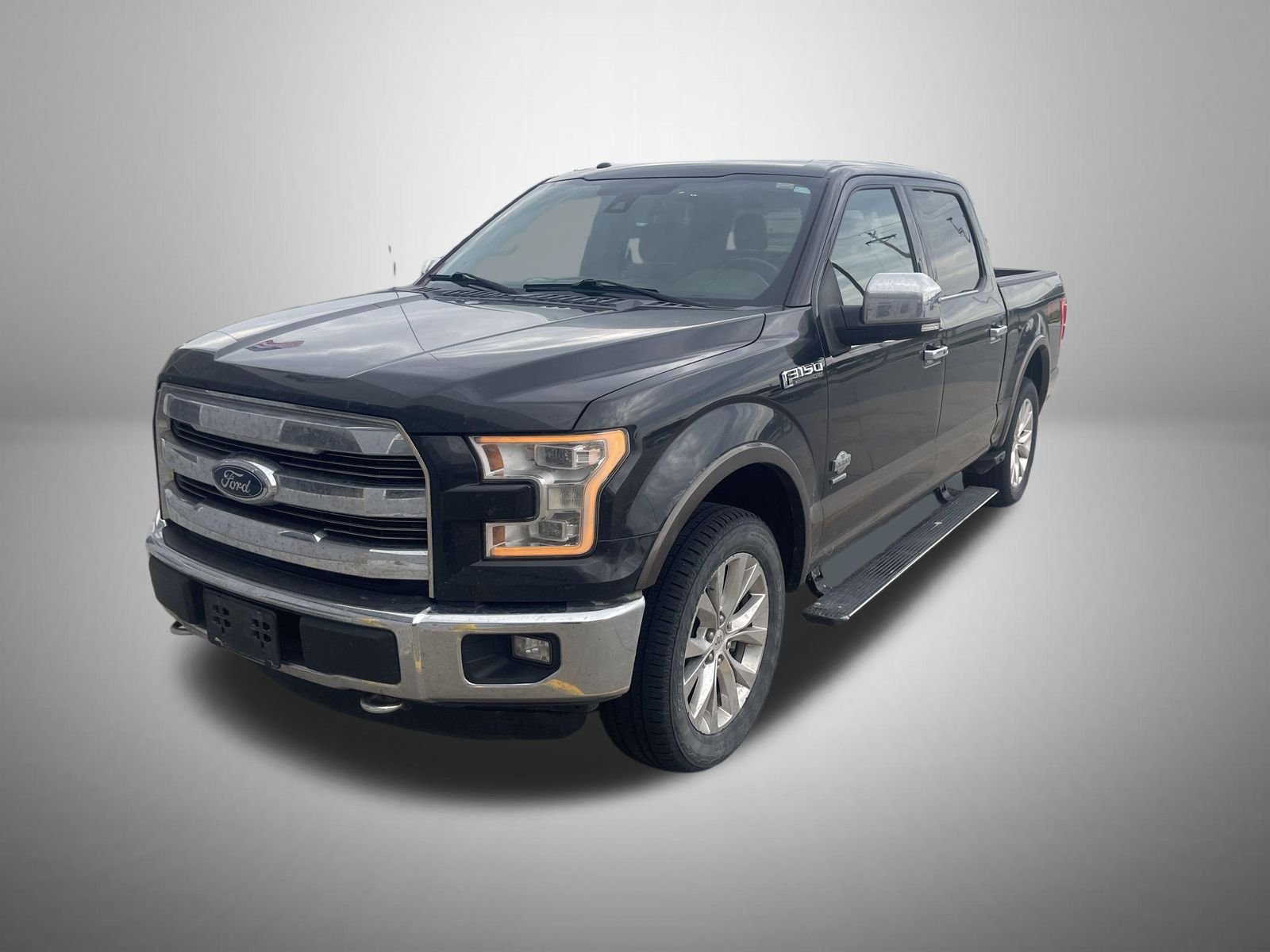 Used 2015 Caribou Metallic Ford King Ranch image 1