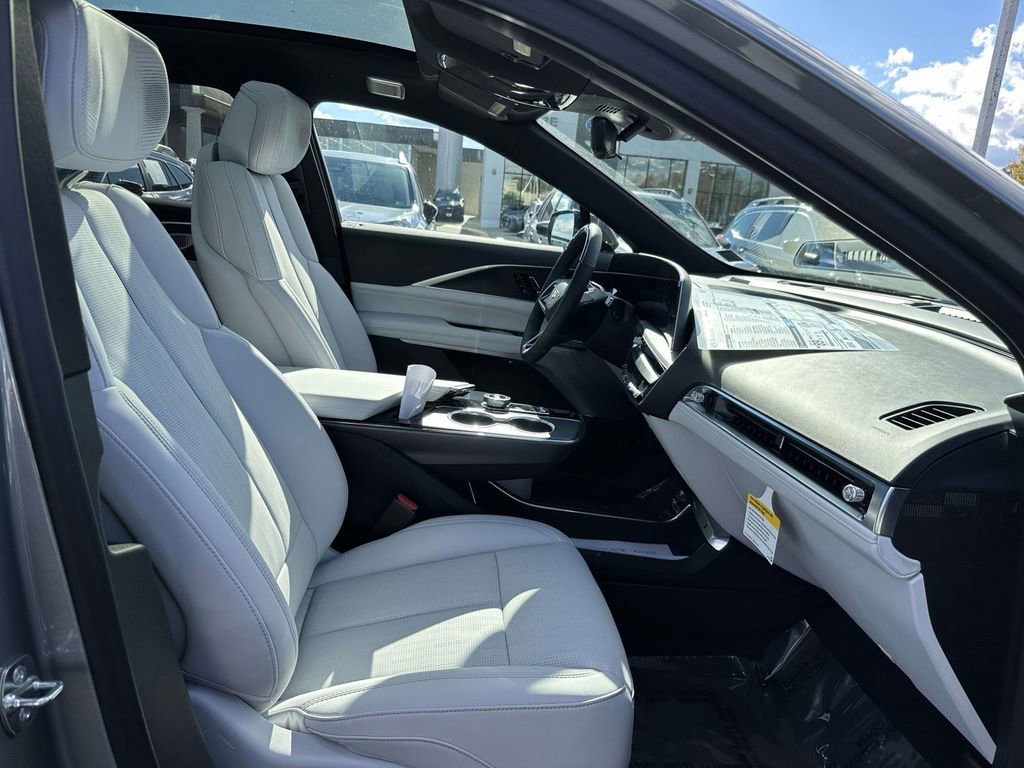 2026 Cadillac LYRIQ Premium Sport - Photo 10